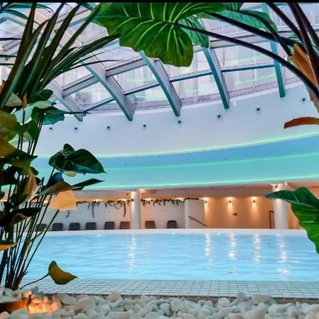Hanza Tower Deluxe Sauna & Jacusi & Pool Lejlighed Stettin