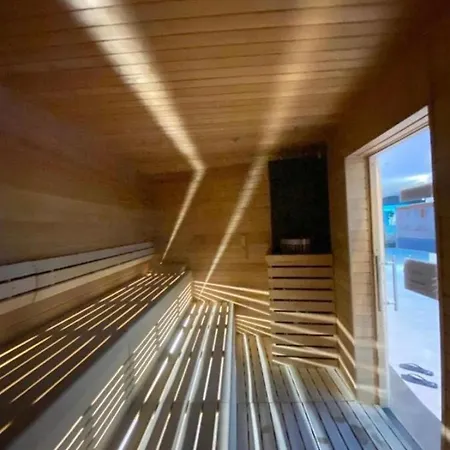 Hanza Tower Deluxe Sauna & Jacusi & Pool Stettin