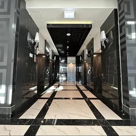 Apartmán Hanza Tower Deluxe Sauna & Jacusi & Pool *